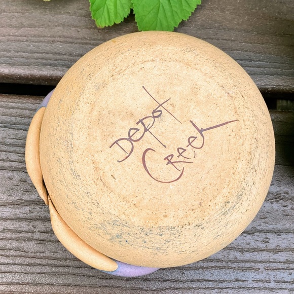 Vintage Depot Creek Pottery Quirky Handmade Artisan Pottery Hands Holding Bowl - Picture 12 of 12